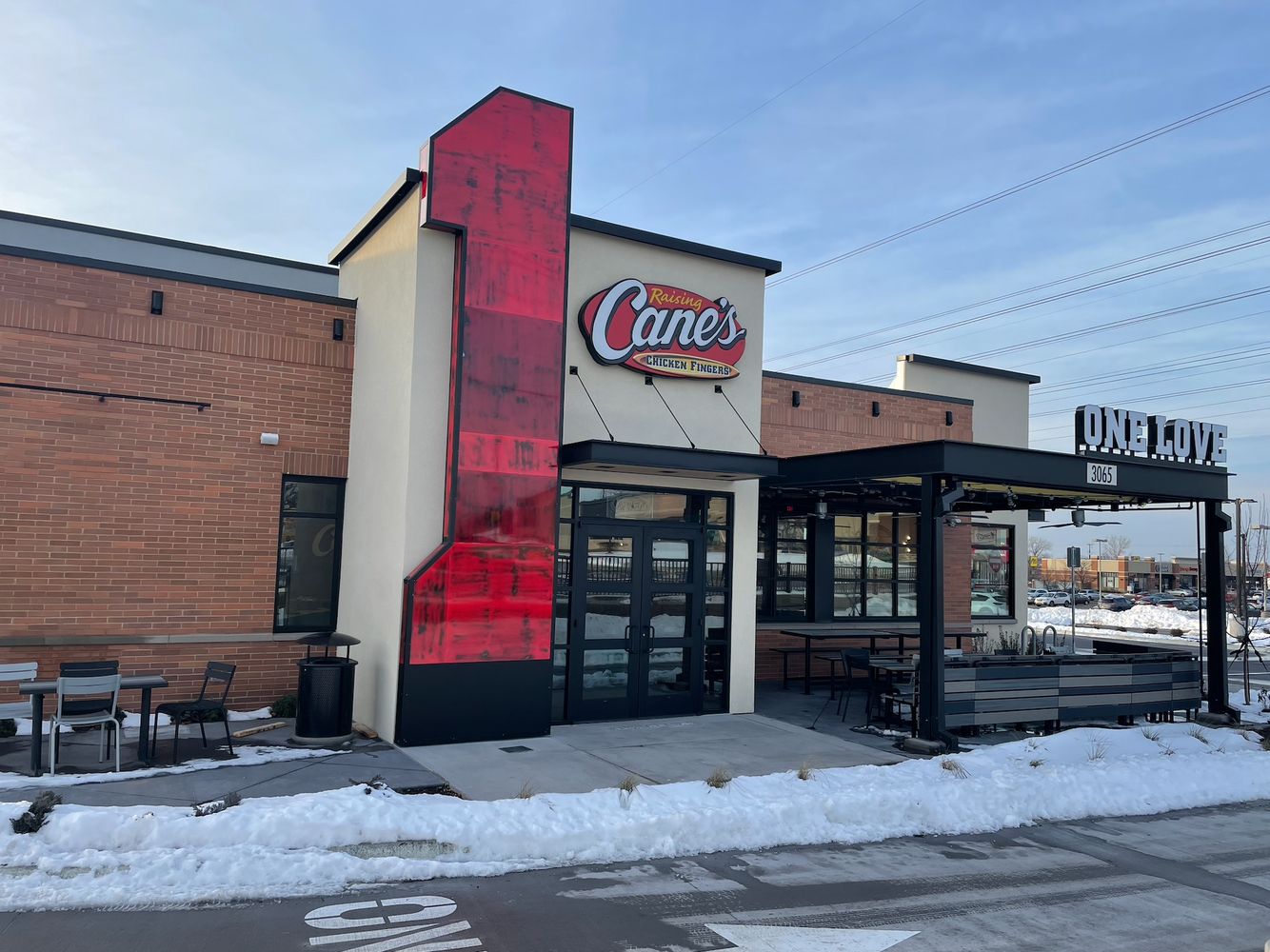 Raising Cane's Chicken Fingers: 3065 White Bear Ave N, Maplewood, MN 55109